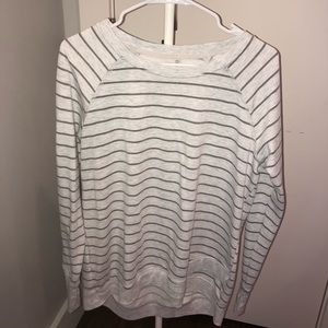 Striped thin sweatshirt